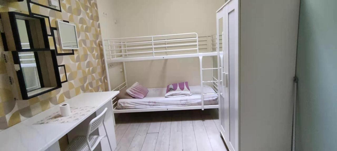 Fleur De Paris Hostel Buitenkant foto