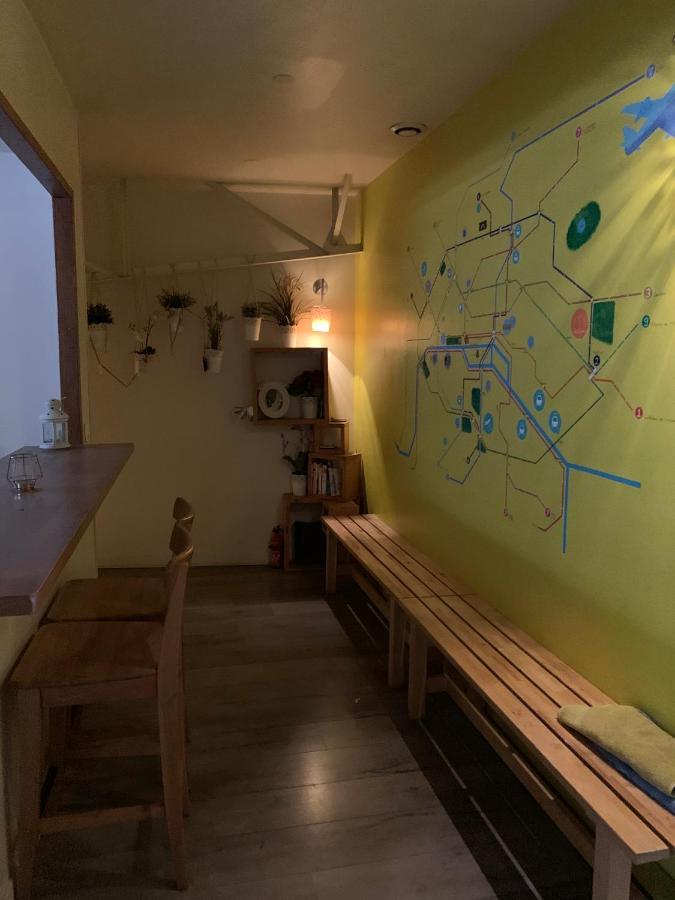 Fleur De Paris Hostel Buitenkant foto