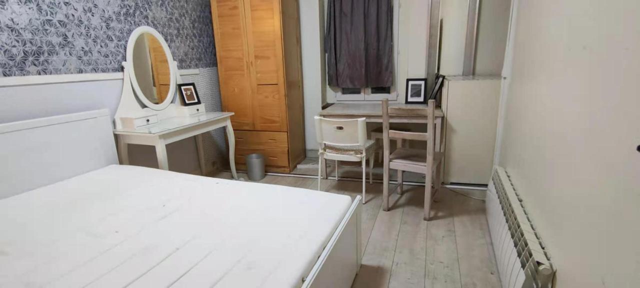 Fleur De Paris Hostel Buitenkant foto