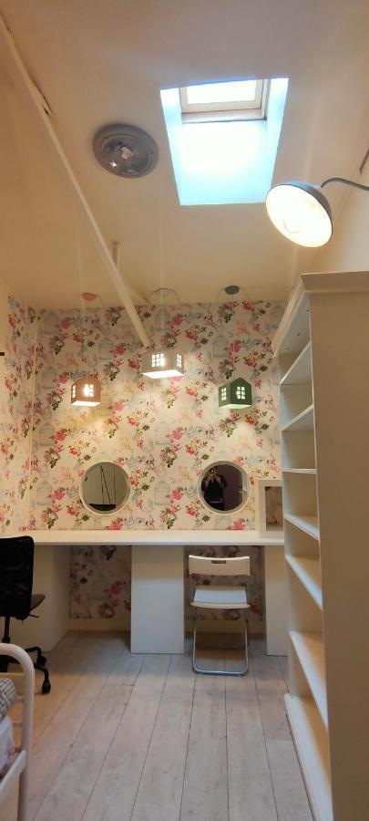 Fleur De Paris Hostel Buitenkant foto
