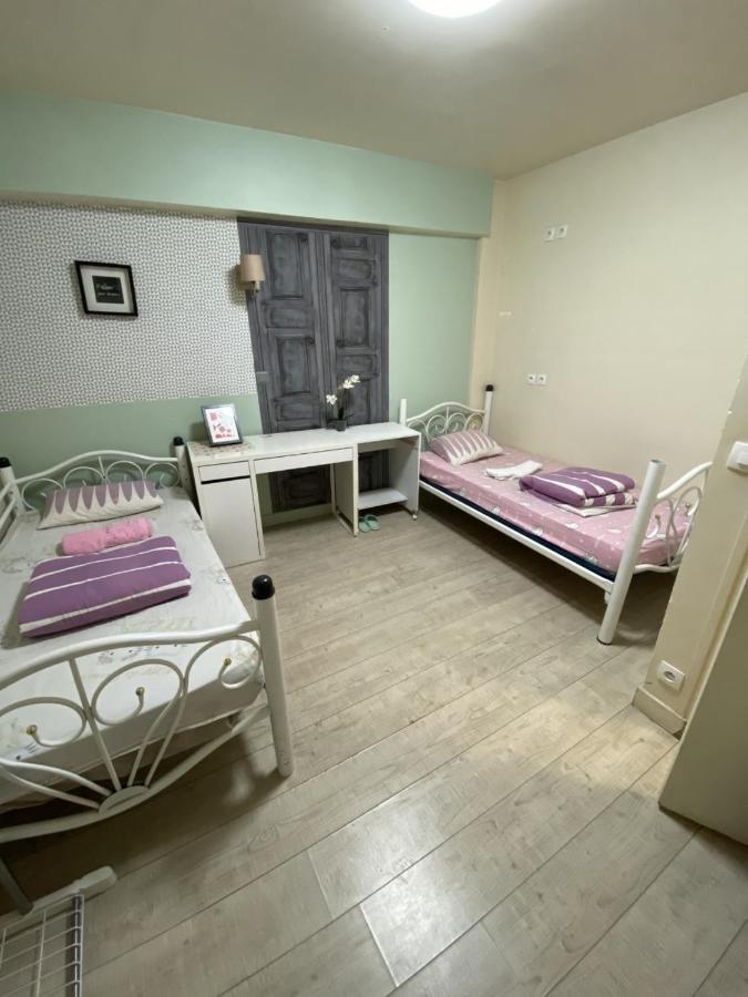 Fleur De Paris Hostel Buitenkant foto