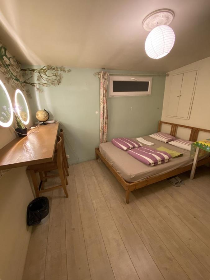 Fleur De Paris Hostel Buitenkant foto