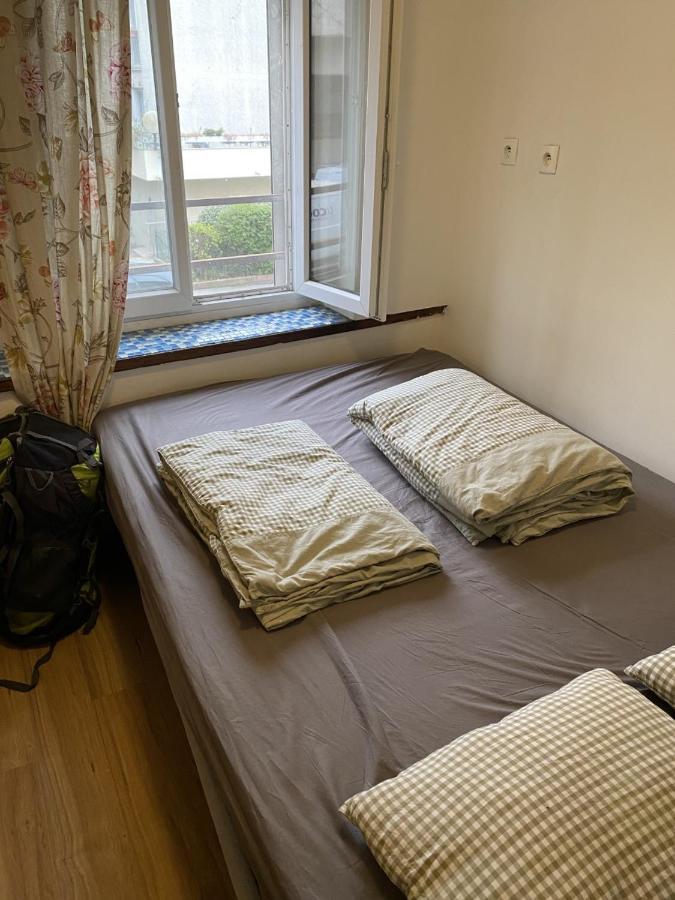 Fleur De Paris Hostel Buitenkant foto